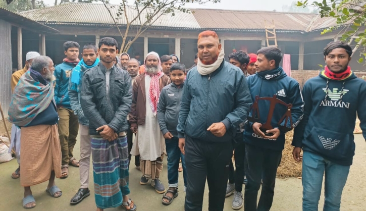 পলাশবাড়ীতে প্রচারণায় ব্যস্ত ইউনিয়ন জামায়াতের আমির  